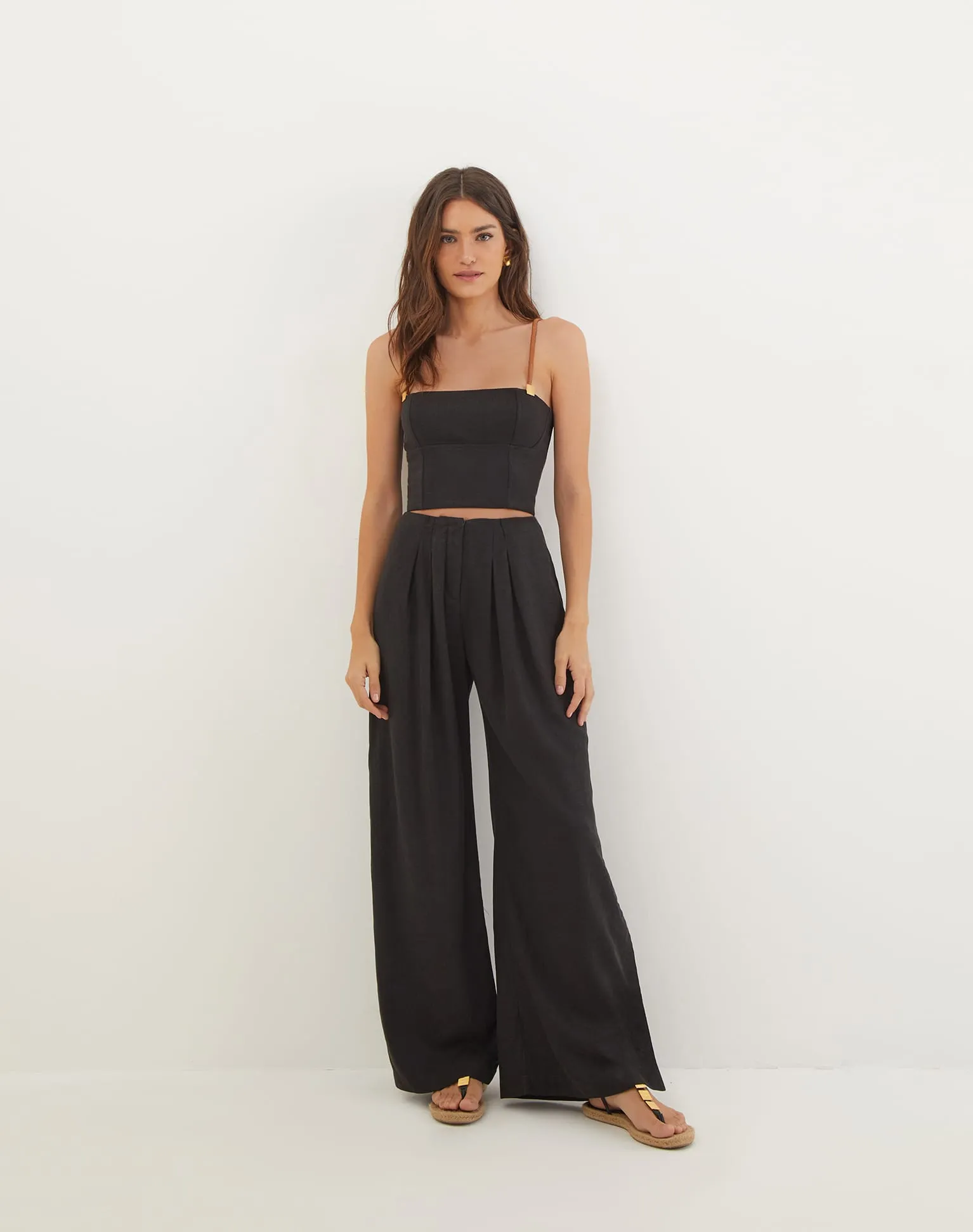 Aika Cropped Top - Black